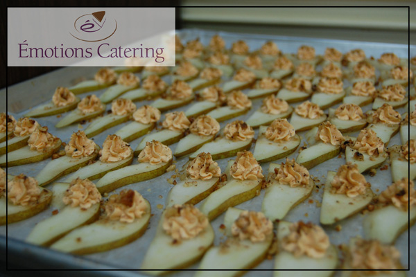 Hors d'Oeuvres - Roasted Red Pepper and Chèvre on Pear Slices