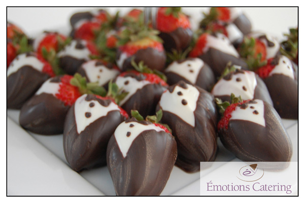 Tuxedo Strawberries